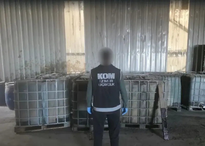 İzmir Aliağa'daki Katı Atık Tesisinde Kaçak Akaryakıt Operasyonu