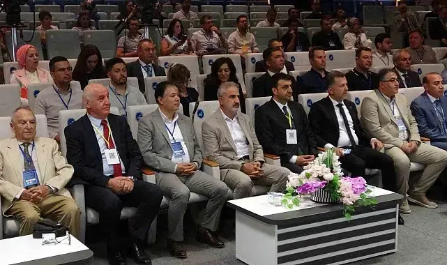 Van YYÜ'de '6. Ulusal Mühendislik Jeolojisi ve Jeoteknik Sempozyumu' başladı