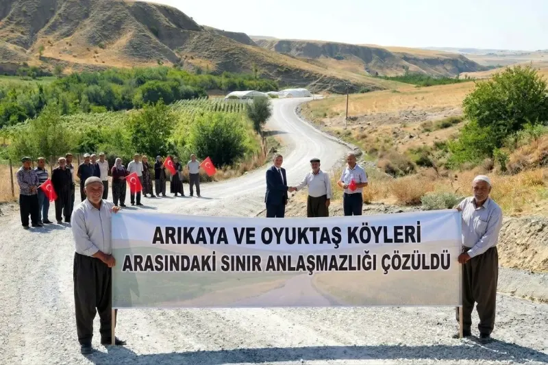 Batman Kozluk'ta Köyler Arasındaki Yılların Sınır Sorunu Çözüldü