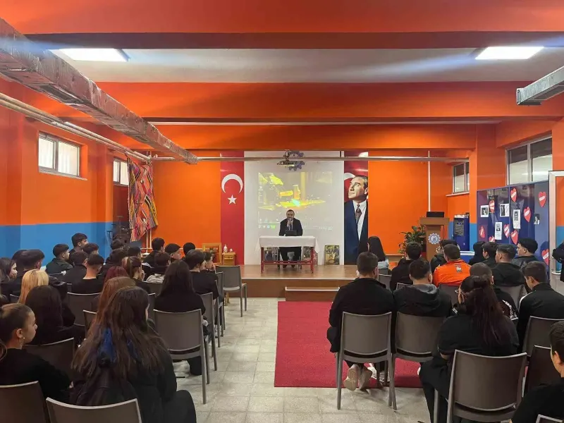 Muğla'da MESEM Öğrencilerine Özel Cami ve Sosyal Hayat Konferansı Düzenlendi