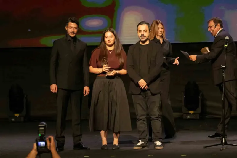 İzmirli Genç Sinemacıya Altın Koza'dan Önemli Ödül