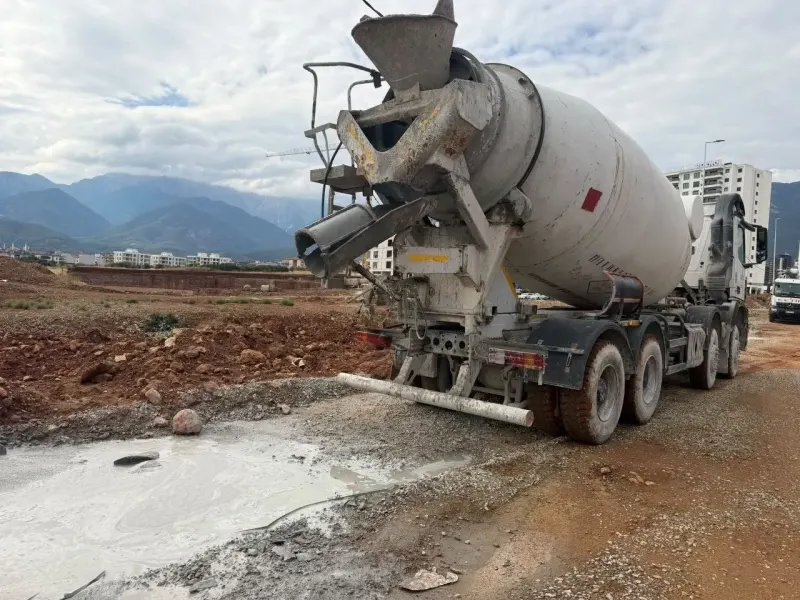 Denizli Belediyesi Çevre Denetimlerinde Kaçak Harç Döken Firmaya Ceza Kesti
