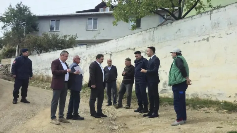 Sinop Saraydüzü İlçesinde Çalpınar Köyü Yolları İçin Yerinde İnceleme