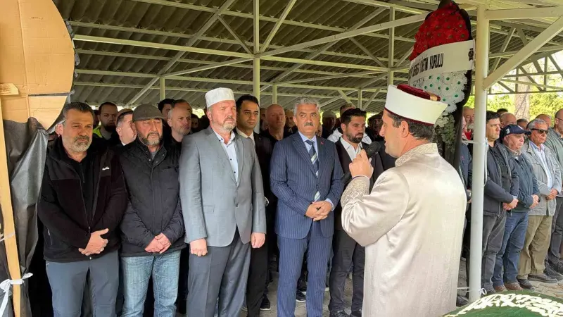 Görev Başında Kalp Krizi Geçiren TRT Muhabiri Levent Öztürk Son Yolculuğuna Uğurlandı