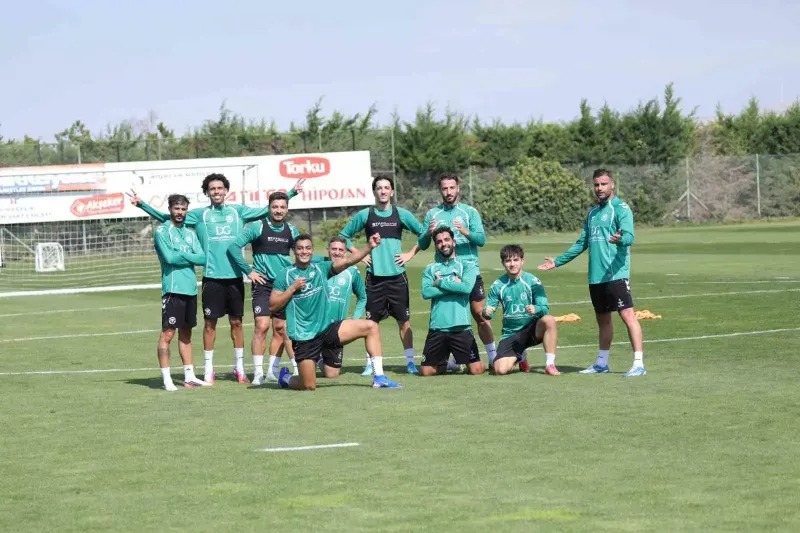 Konyaspor Başakşehir Karşılaşmasının Antrenmanlarına Devam Ediyor