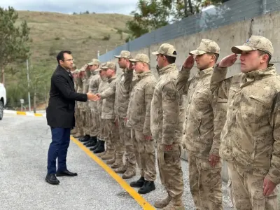 Refahiye Kaymakamı Mehmet Furkan Taşkıran Bulgurçayırı Jandarma Karakolu'nu Ziyaret Etti