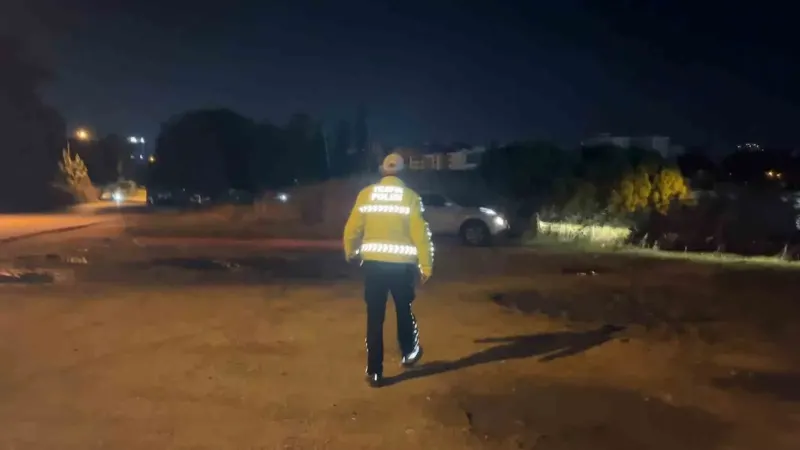 Bursa'da Alkollü Sürücünün "Seyir Halinde Değilim" Savunması Polisi Çileden Çıkardı