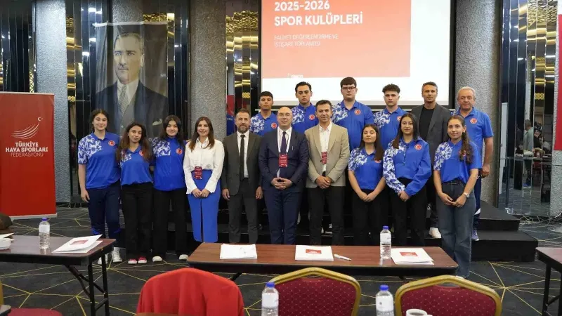 Manisalı Genç Sporcular Avrupa Şampiyonası'nda Madalyalarla Döndü