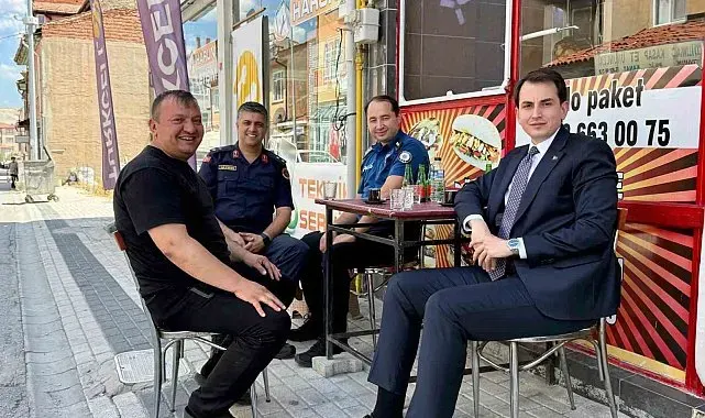 Hisarcık Kaymakamı Atam, esnaf ve vatandaşlarla buluştu