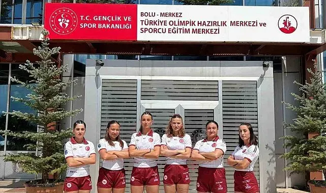 Körfez Gençlerbirliği'nin 6 kadın ragbicisi milli formayla Avrupa sahnesinde