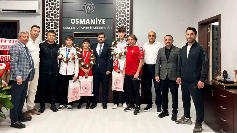 Uluslararası Derece Elde Eden Osmaniyeli Sporcular Memleketlerinde Coşkuyla Karşılandı