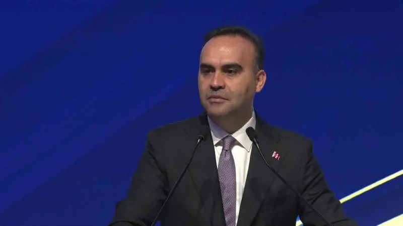 Bakan Kacır: Türkiye Küresel Yatırımlar İçin Eşsiz Bir Merkez
