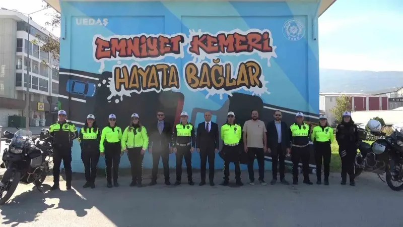 UEDAŞ Projesiyle Trafolar Emniyet Kemeri Bilinci İçin Renklendirildi