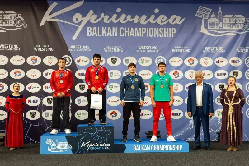 Yıldırım Belediyesporlu Genç Güreşçiler Hırvatistan'dan Madalyalarla Döndü