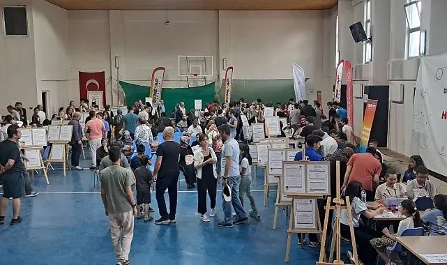 Erzincan'da bilim ve teknoloji rüzgârı: 28 proje jüri karşısına çıktı