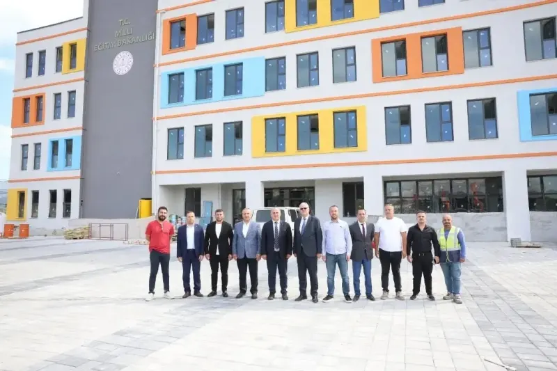 İncirliova Okullar Kampüsü İçin Altyapı ve Çevre Düzenlemesi Süreci Başlatıldı