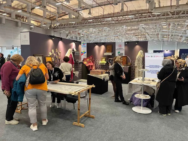 Balıkesir'in Geleneksel El Sanatları Craftİstanbul Fuarı'nda Görücüye Çıktı