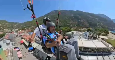 94 Yaşındaki Tatilci Hayatında İlk Kez Babadağ'da Yamaç Paraşütüyle Uçtu
