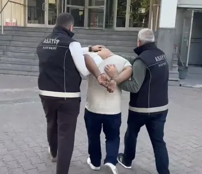 Kayseri'de Hırsızlık Suçundan Aranan Firari Hükümlü Operasyonla Yakalandı