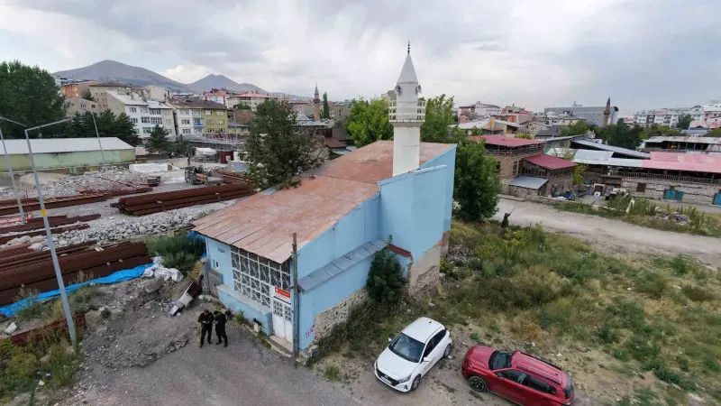 Erzurum'da Evden Dönüştürülen Tarihi Cami Kentsel Dönüşüme Direniyor
