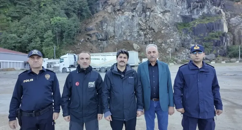 Hopa'da Heyelan Faciası: Kaymakam Karakaya Alanın Güvenliğini Açıkladı