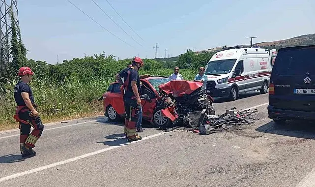 Erdek'te zincirleme kaza: 1 ölü, 2 yaralı