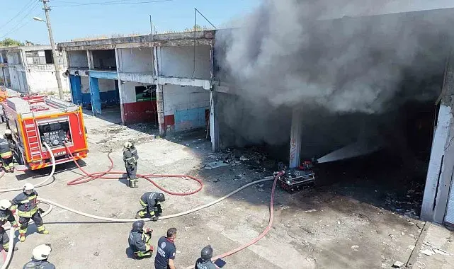 Yangın söndürme robotu 'Alevkıran' alevlere müdahale etti