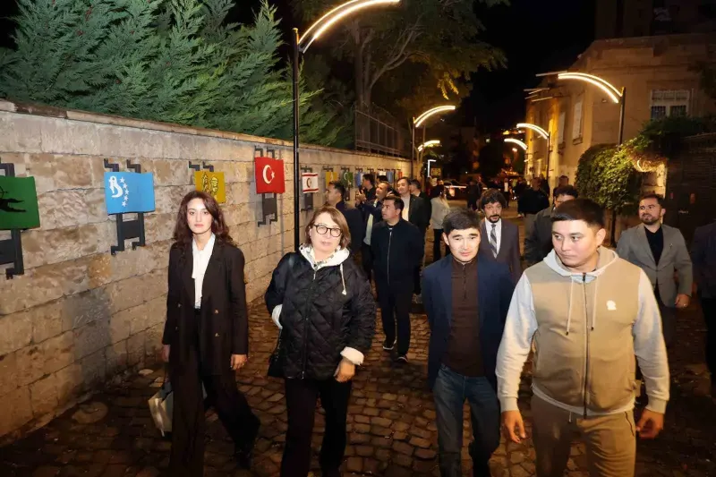 TÜRKSOY Temsilcileri Kayseri Talas'taki Türkçe Sokağı'nı Ziyaret Etti