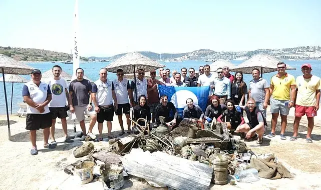 Bodrum'da deniz dibinden 370 kilogram atık çıkarıldı