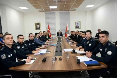 Adıyaman Emniyetinde Dokuz Aylık Asayiş Ve Güvenlik Raporu Masaya Yatırıldı