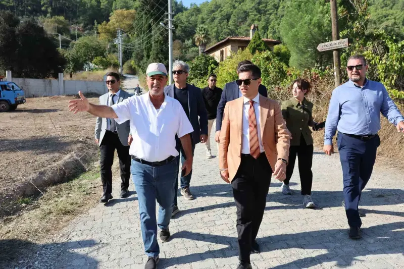 Marmaris Belediye Başkanı Acar Ünlü Çetibeli’ndeki Yol Çalışmalarını İnceledi