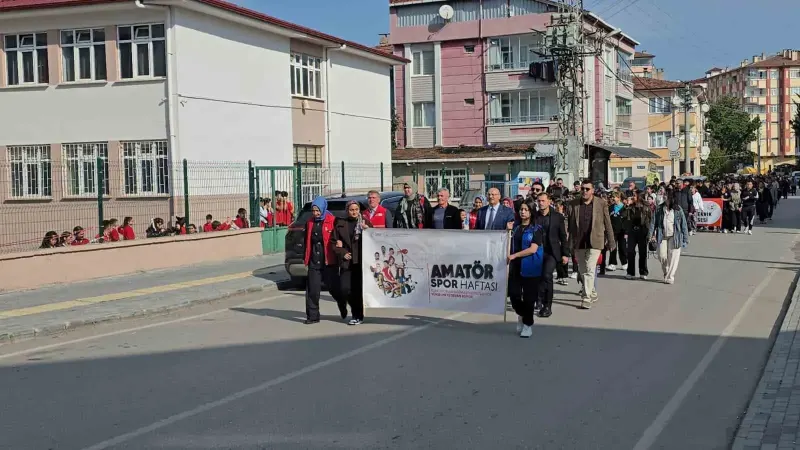 Samsun Vezirköprü'de Amatör Spor Haftası Kortej Yürüyüşüyle Başladı