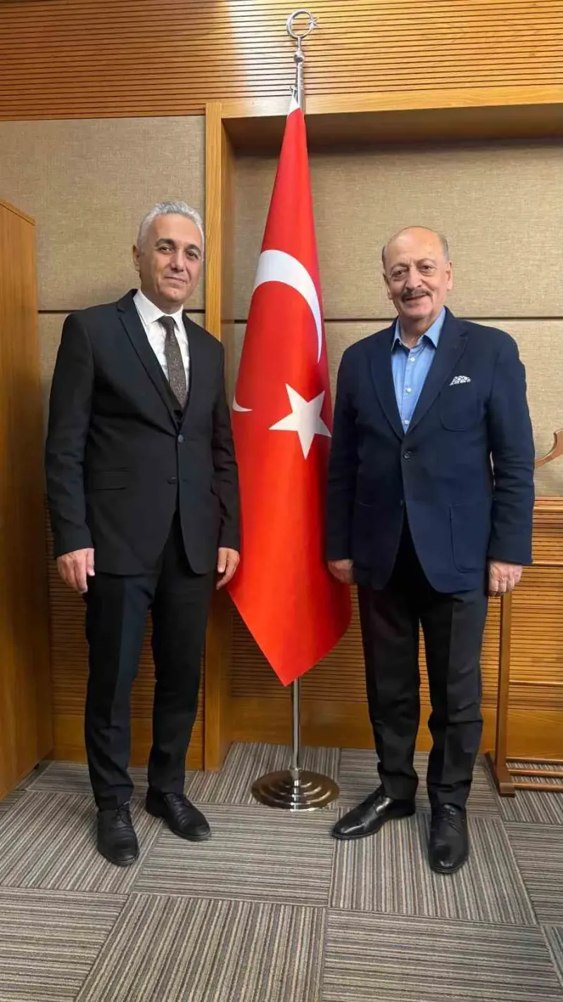 Hekimsen Genel Başkanı Kurban'dan Vedat Bilgin'e Taziye Ziyareti