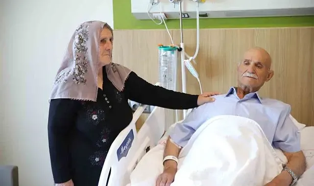 Karaciğerinde 13 santimetrelik tümör bulunan hasta 10 saatlik ameliyatla sağlığına kavuştu