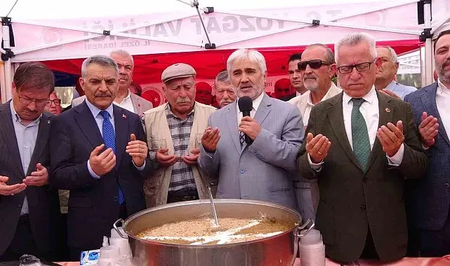 Yozgat'ta düzenlenen Aşure Günü programı yoğun ilgi gördü