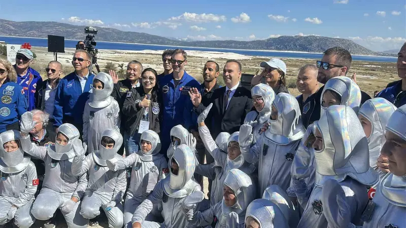Bakan Kacır Burdur'da Açıkladı: 2027 Yılında Uzay Aracımız Ay Yörüngesinde Olacak