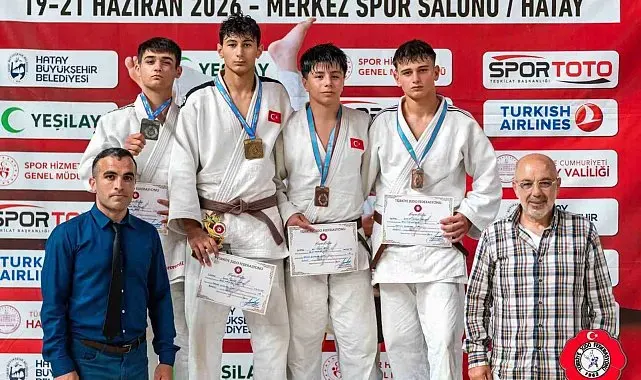 Kağıtspor sporcuları kürsüye ambargo koydu