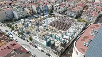 Sultangazi'de Naim Süleymanoğlu Gençlik Spor ve Yaşam Merkezi İnşaatı Sürüyor