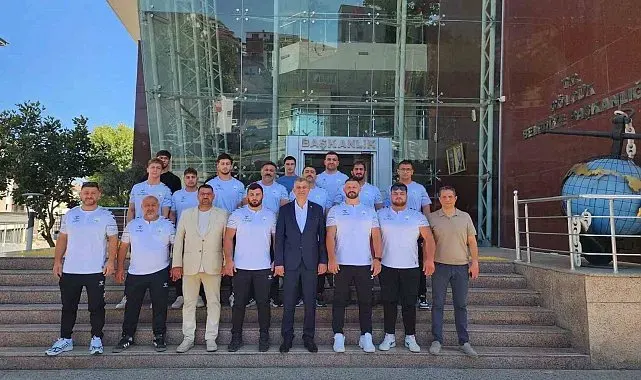 Gölcük'ün pehlivanları Kırkpınar yolcusu
