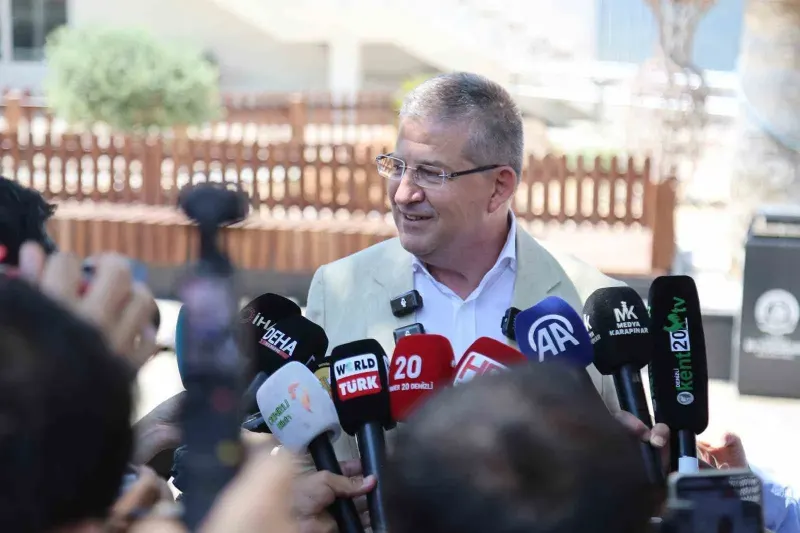 Denizli'de Ulaşım Sıkıntısına Tepki Gösteren Subaşıoğlu Çağrıda Bulundu
