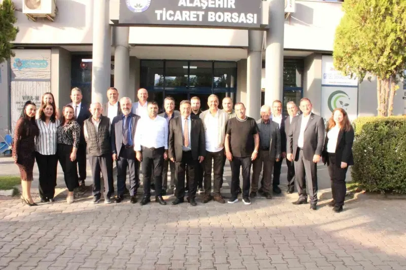 Alaşehir Ticaret Borsası Seçimlerinde Hüseyin Soygür Yeniden Başkan Seçildi