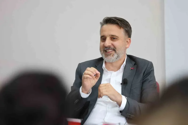 Bursa Büyükşehir Belediyesi Başkan Vekili Şahin Biba Mimarlık Öğrencileriyle Buluştu