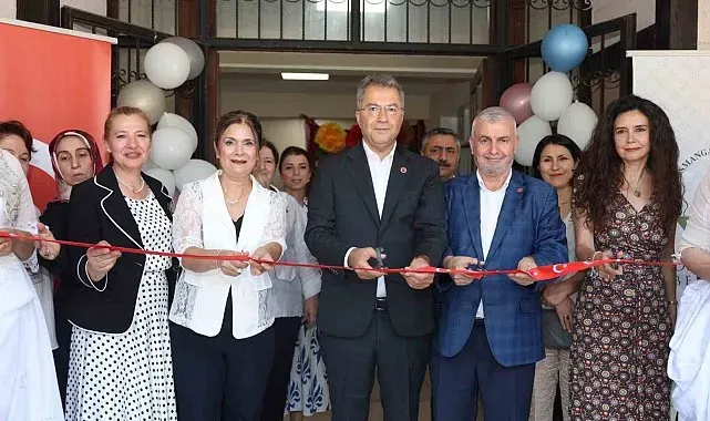 Kursiyerlerinden el emeği göz nuru sergi