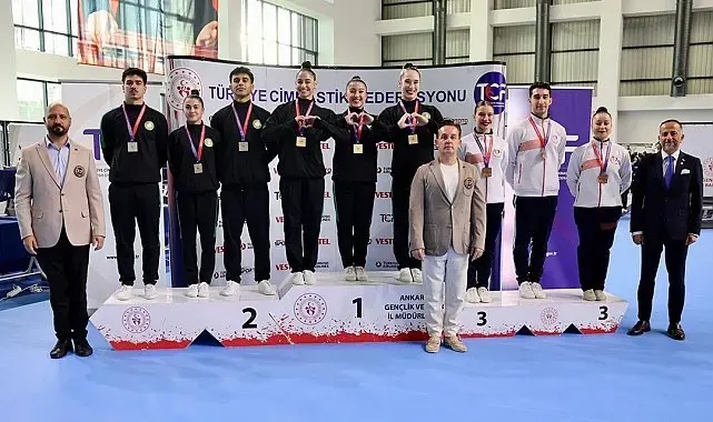 MCBÜ'lü cimnastikçilerden Ankara'da madalya yağmuru