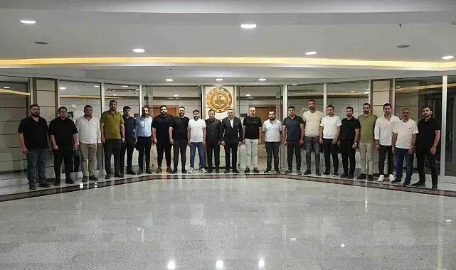 Başkan Sadıkoğlu, genç girişimcilerle bir araya geldi