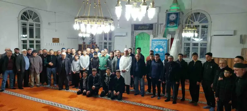 Afyonkarahisar Şuhut'ta Düzenlenen Sabah Namazı Buluşmaları Gençleri Cami Çatısı Altında Buluşturuyor