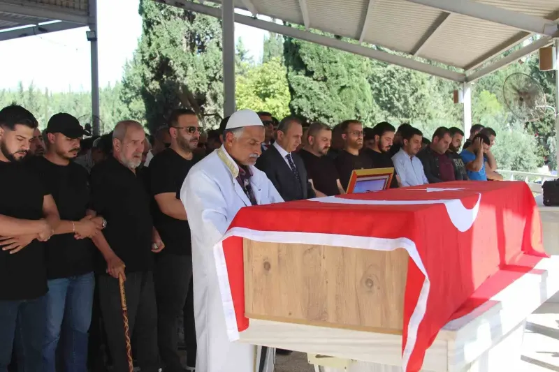 Kıbrıs Açıklarındaki Gemi Faciasında Yaşamını Yitiren Adanalı Genç Toprağa Verildi