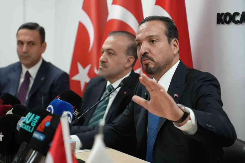 Kürşad Zorlu’dan Kocaeli’de Gündemdeki Fon Meselesi ve Dış Politikaya Dair Açıklamalar