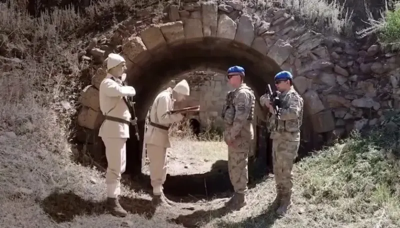 Erzurum Jandarmasından Çocuk Evleri Sakinlerine Kültürel Gezi