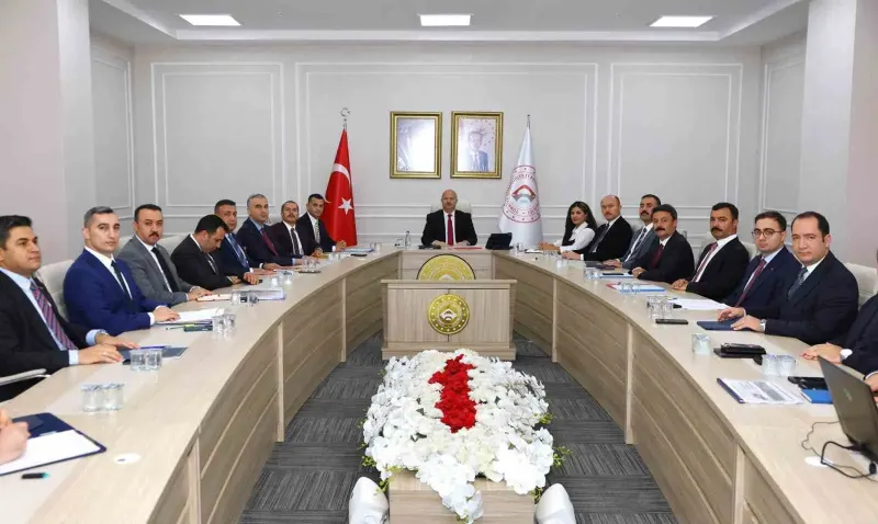 Adıyaman Genelinde Kamu Hizmetleri Toplantısı Gerçekleştirildi